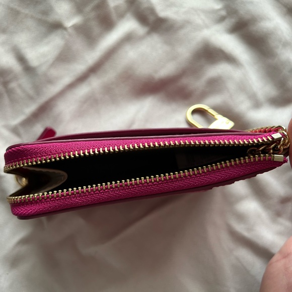 Marc Jacobs Leather top zip multi wallet - Picture 3 of 3